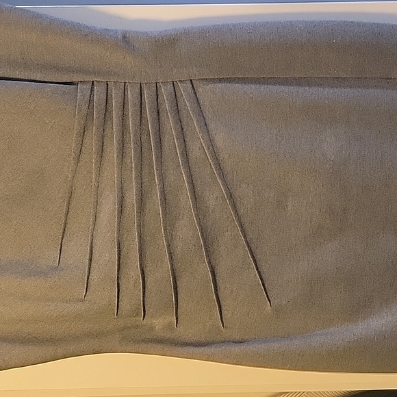 Calvin Klein gray sheath dress, EUC🎉🎊 - Picture 2 of 13